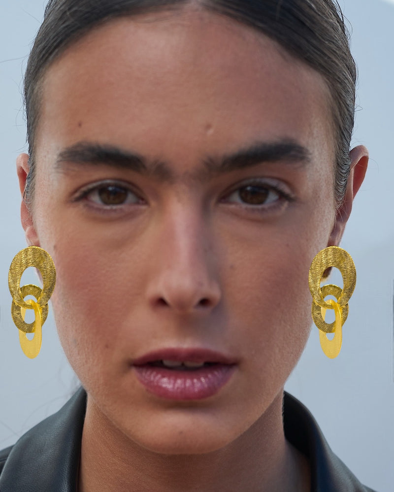 OVAL EARRINGS